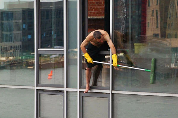 using magnets to clean high-rise windows