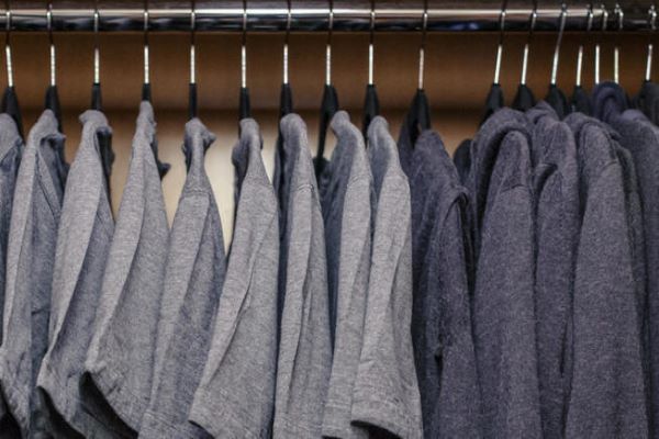Minimalist wardrobe
