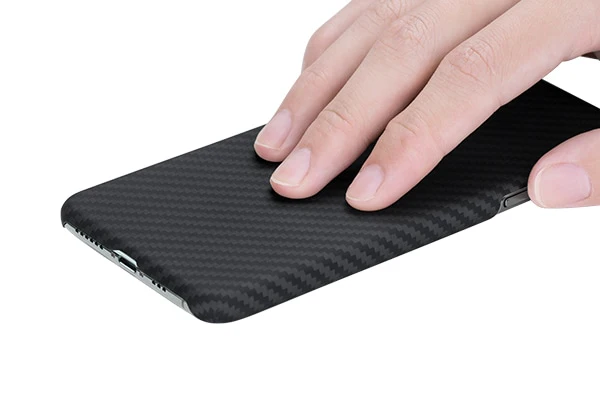 PITAKA case 3D grip
