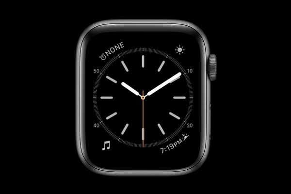 A dark face on Apple Watch can save battery