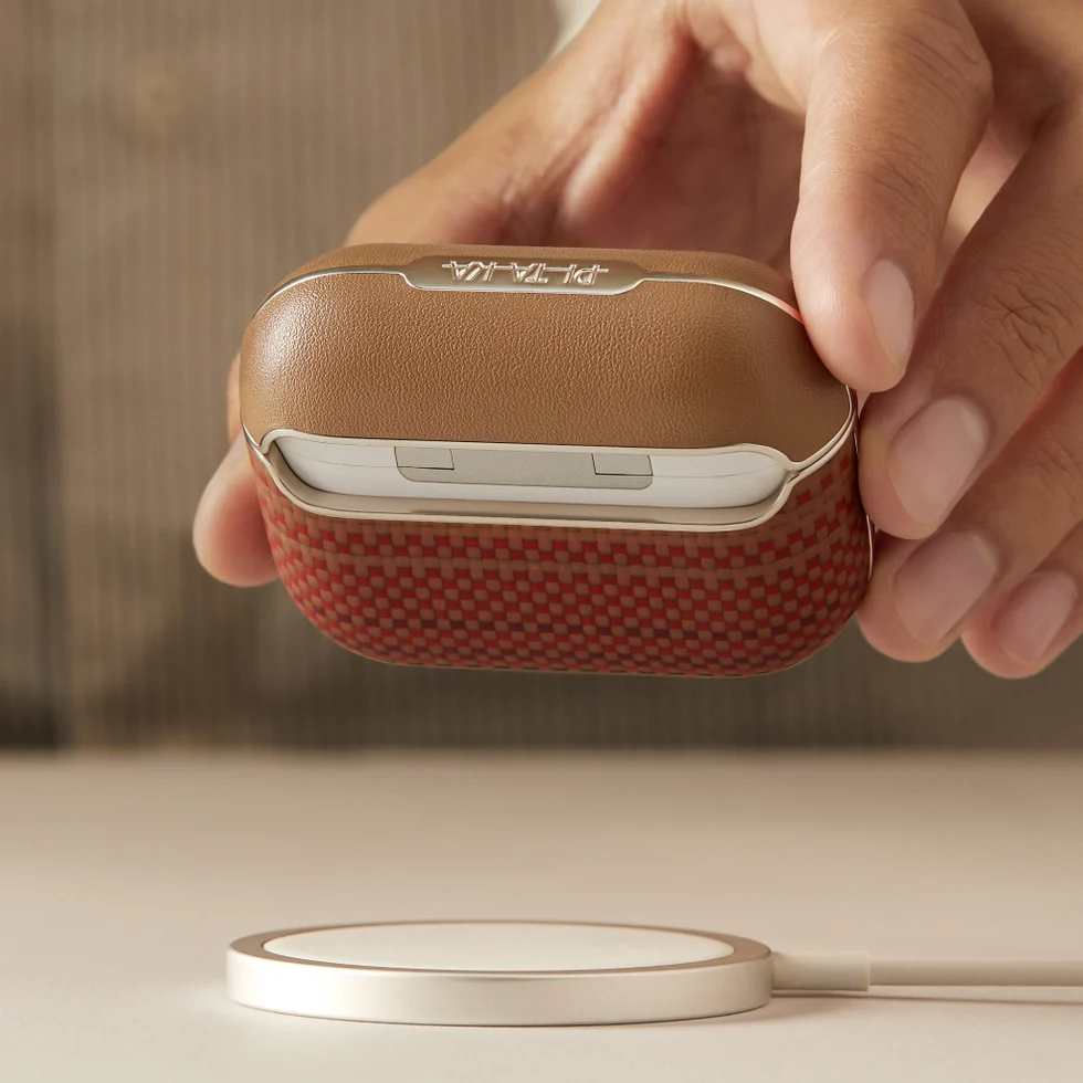 Aramid Fiber Case for AirPods Pro 3/AirPods Pro 2/AirPods Pro/AirPods 4