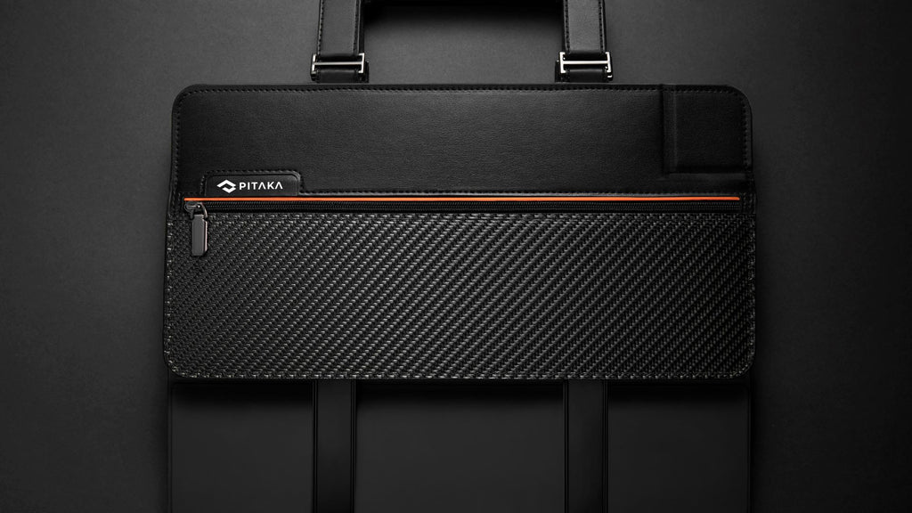 PITAKA x Carbitex: Flexible Carbon Fiber in the Minimalist iPad Bag