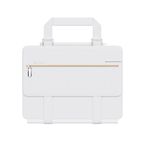 13-inch - 2024 / White