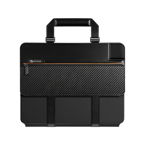 13-inch - 2024 / Black