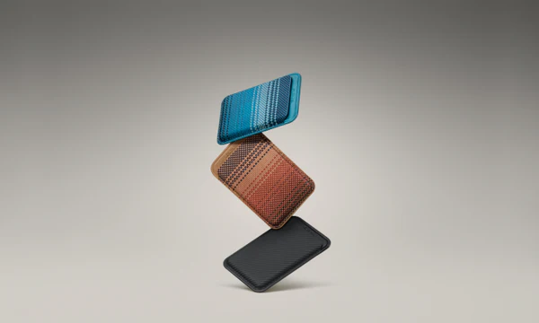 Magnetic Woven Wallet