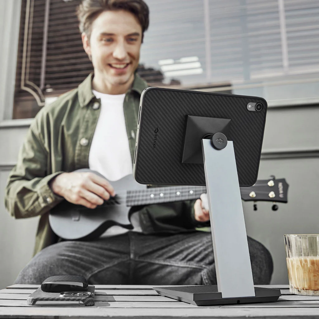 MagEZ Charging Stand for Tablets