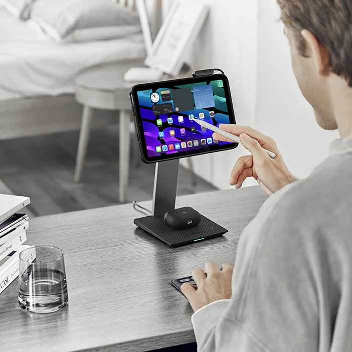 MagEZ Charging Stand for Tablets