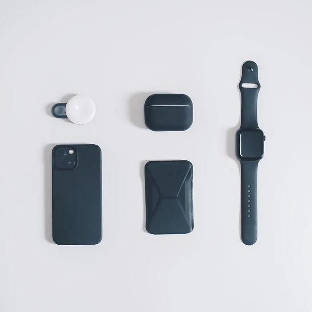 Aramid Fiber Case for AirPods Pro 3/AirPods Pro 2/AirPods Pro/AirPods 4