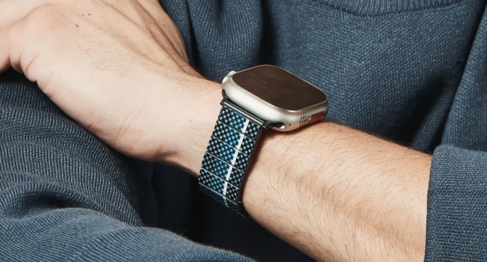 Apple Watch Band & Case