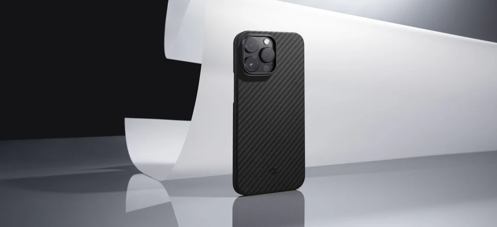 Carbon Fiber Phone Cases: “Just Say No”