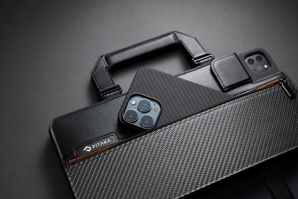 pitaka flipbook case