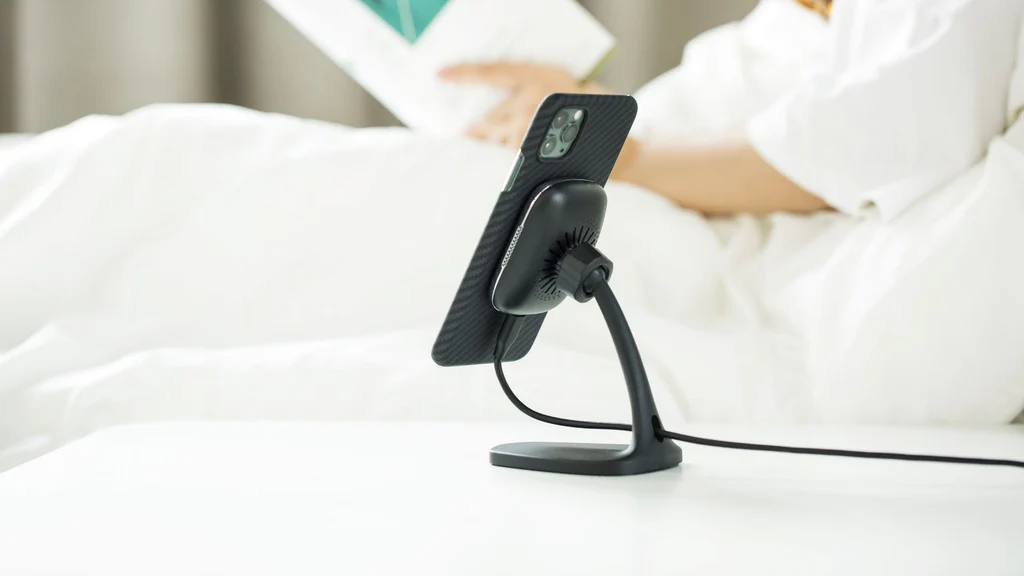 Are Magnetic Wireless Chargers Better? Are They Safe for Your Phone?