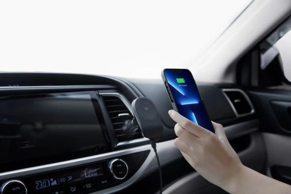 pitaka magsafe wireless charging car mount for phone
