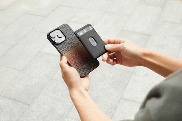 pitaka slim magsafe case for iphone 15 pro and magsafe wallet