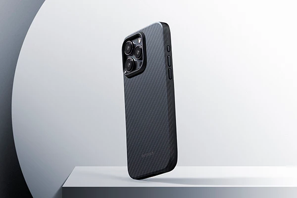 protective iphone wireless charging case